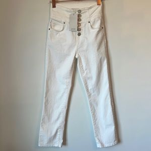 New with tag white Joie jean